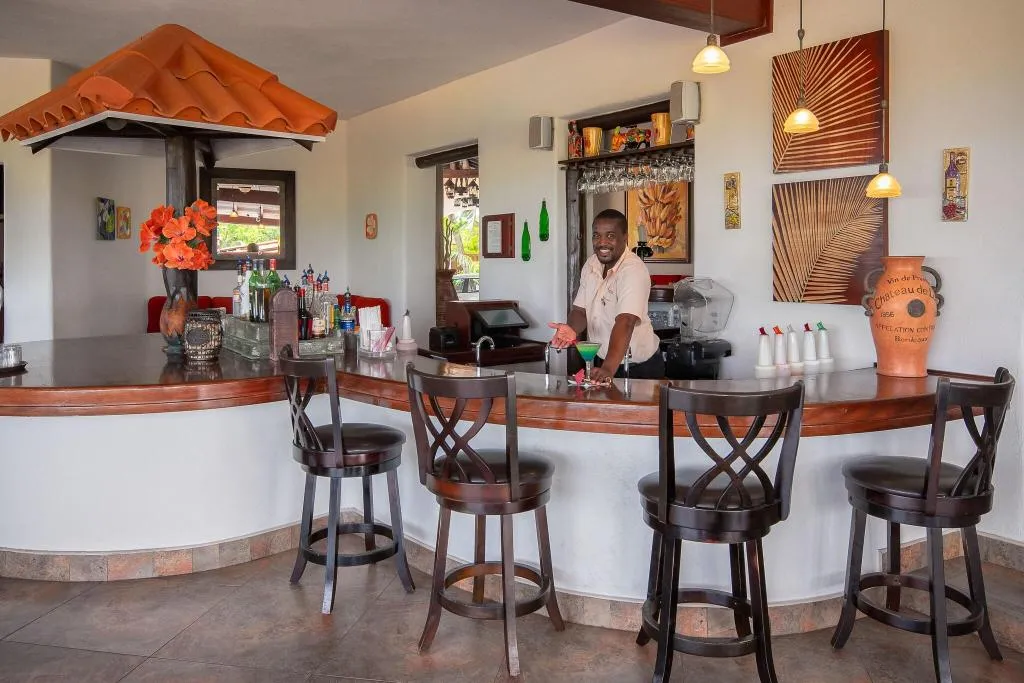 Bar, Sugar Cane Club Hotel And Spa - Adults Only, Barbados
