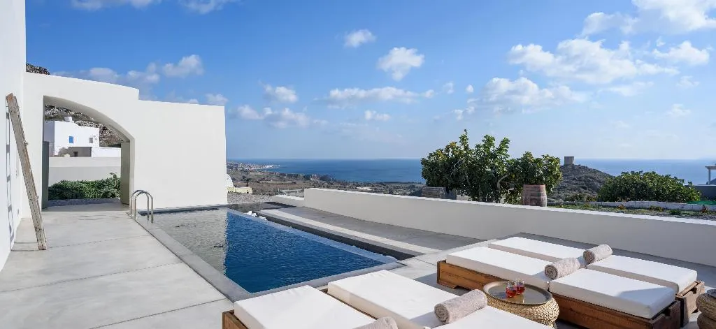 General view, Villa Di Capo, Santorini