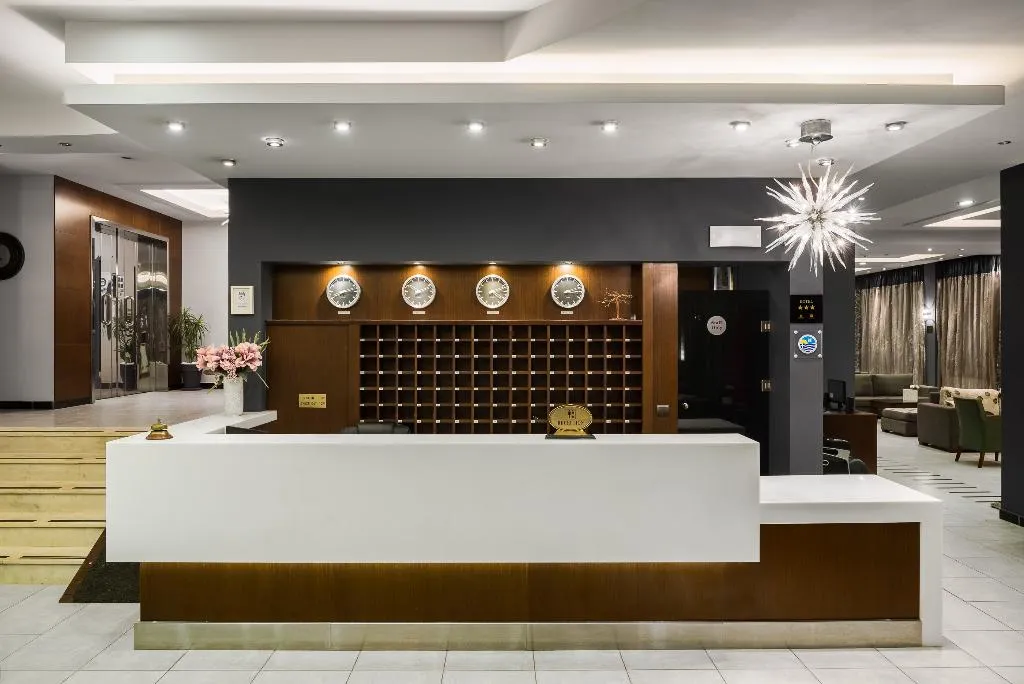 Lobby, Arion, Corfu