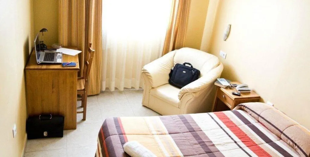 Room, Hotel María Luisa, Costa De La Luz