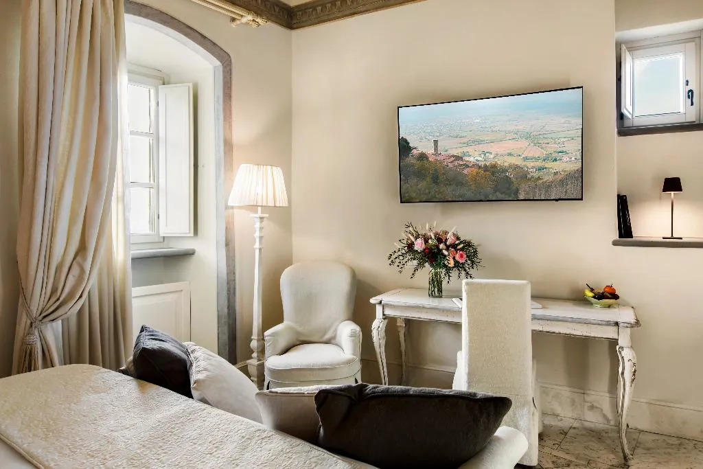 DOUBLE SUPERIOR KING BED Room, Monastero di Cortona Hotel & Spa, Perugia