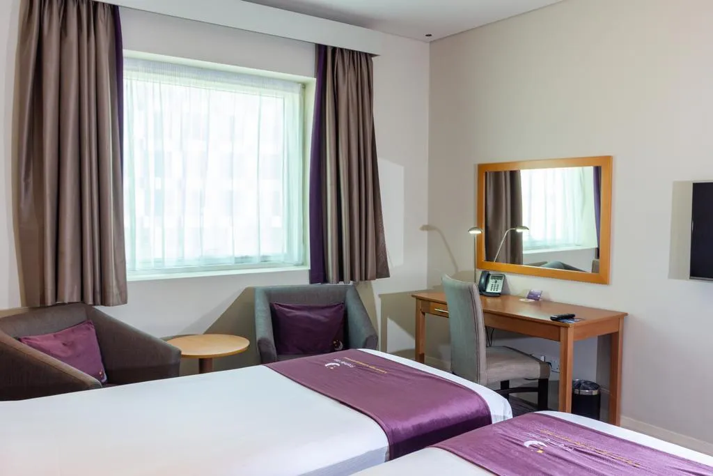 TWIN STANDARD Room, Premier Inn Silicon Oasis, Dubai