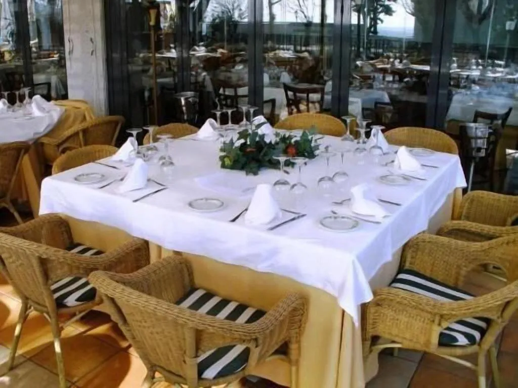 Restaurant, Hospedium Hotel Los Lanceros, Madrid