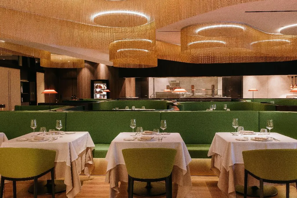 Restaurant, Torre Melina Gran Melia, Barcelona