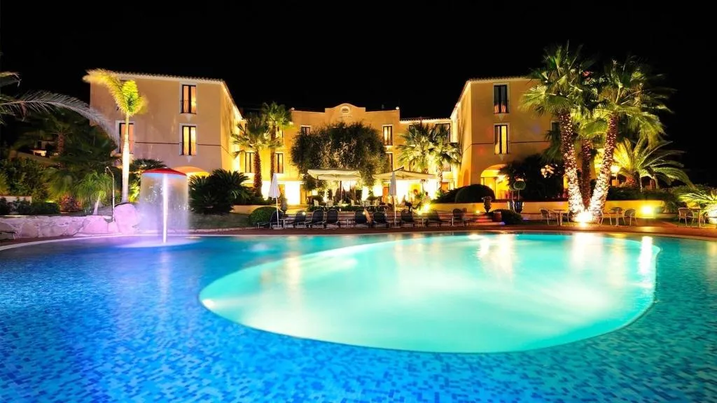 Sports and Entertainment, Arbatasar, Cagliari