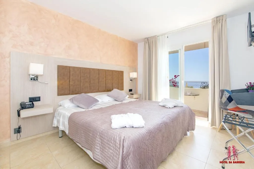 DOUBLE SUPERIOR SEA VIEW Room, Hotel Sa Barrera Only Adults, Menorca