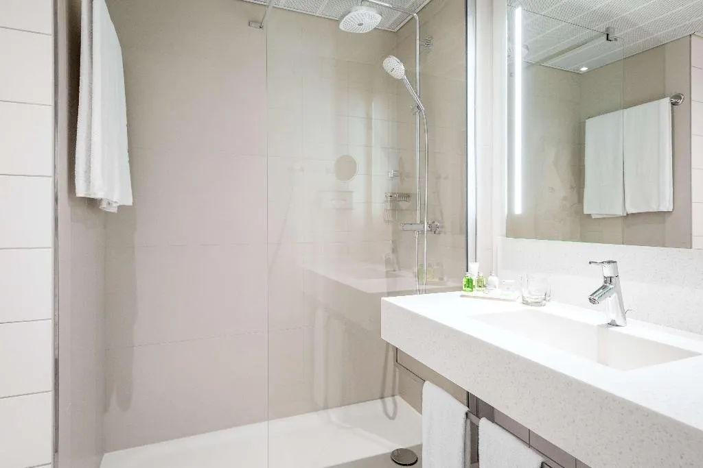 Room, NH Berlin Alexanderplatz, Berlin
