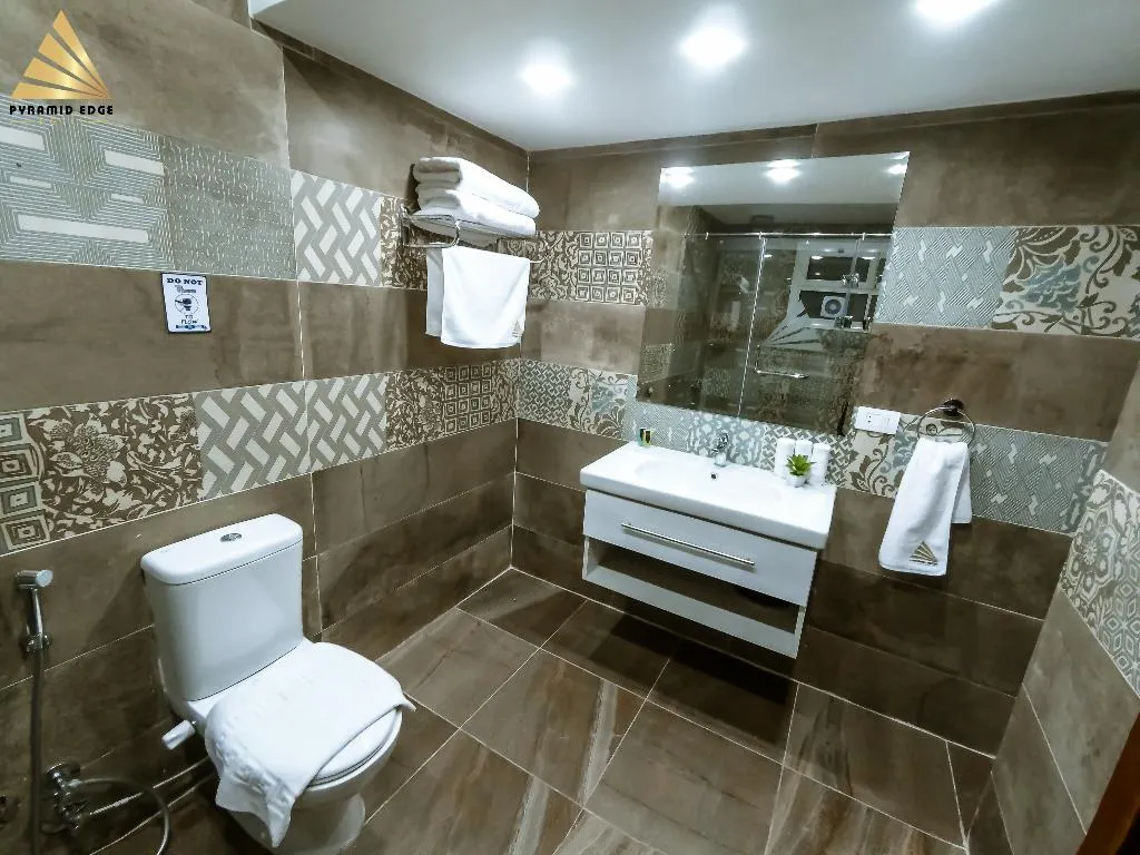 TWIN STANDARD Room, Pyramid Edge Hotel & Exclusive Pyramids View Roof, Cairo