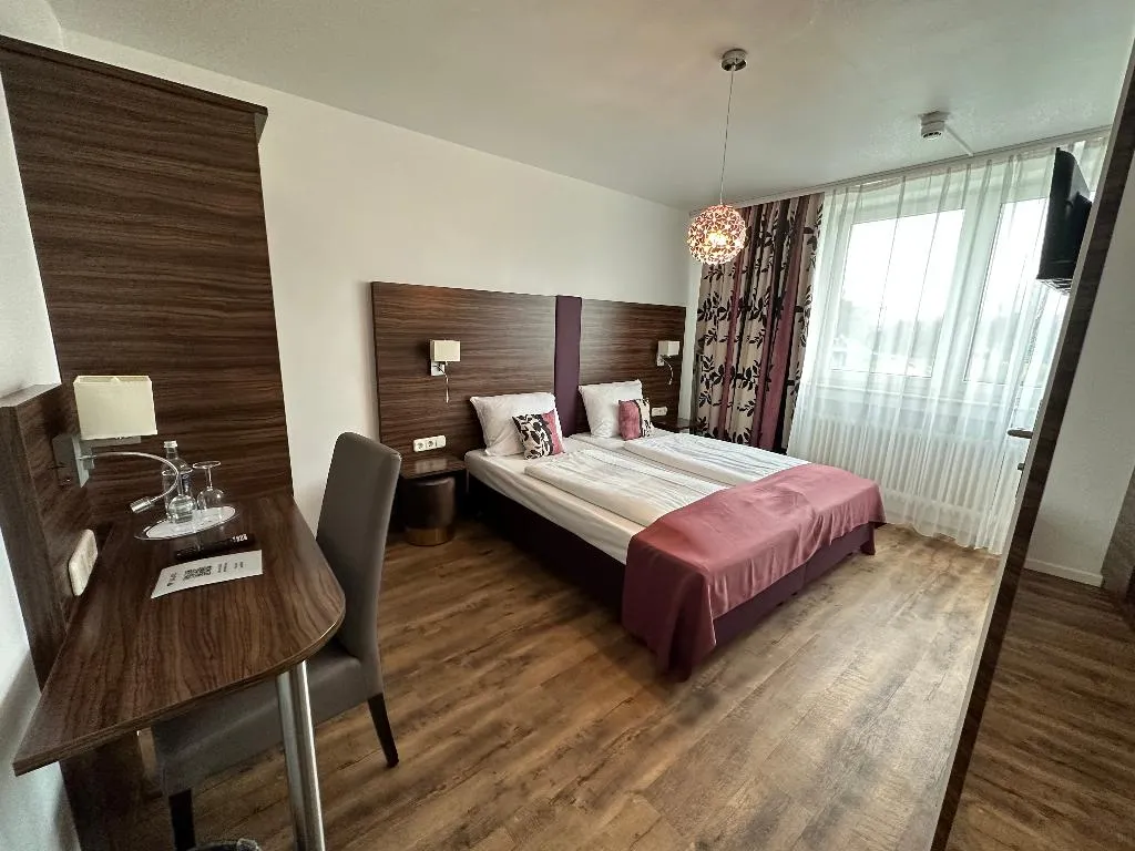 DOUBLE STANDARD Room, Arthotel Haar, Munich