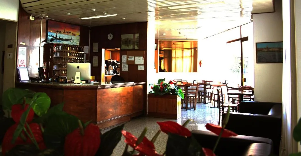 Bar, Colombo Hotel & Hostel For Backpackers, Venice