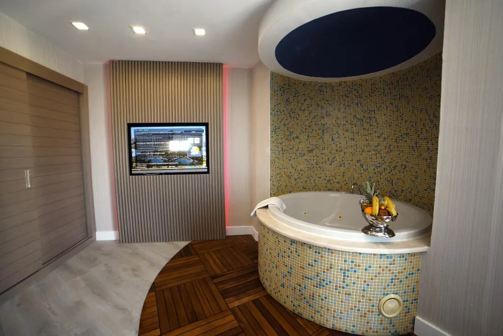 JUNIOR SUITE SEA VIEW Room, Royal Wings Hotel, Antalya