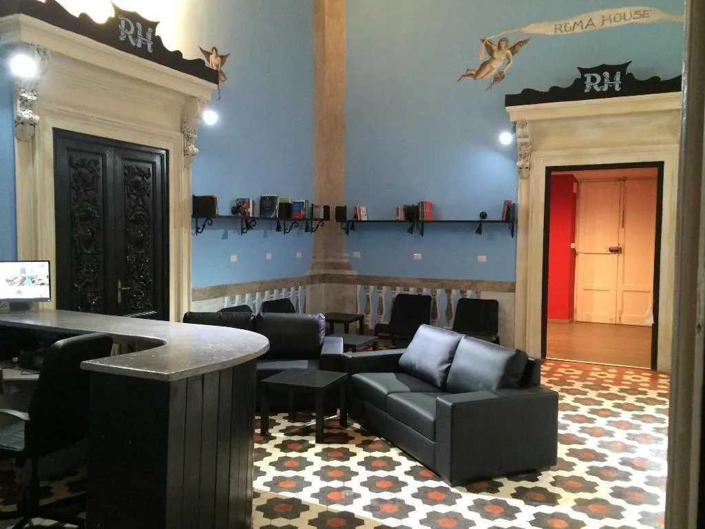 Lobby, The Roma House, Naples