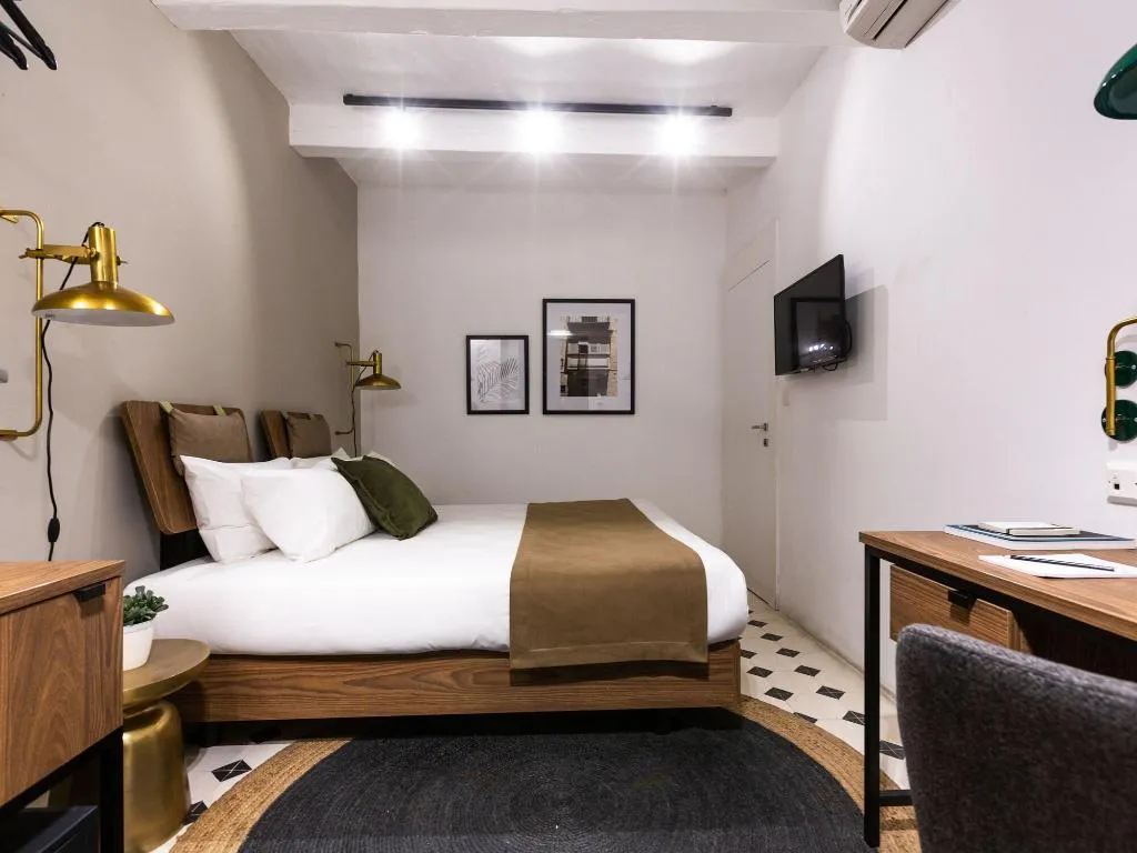 Room, Merchant Suites, Malta