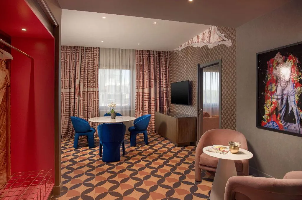 Room, nhow Roma Vittorio Veneto, Rome