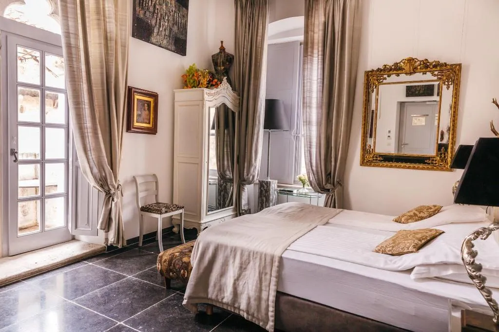 DOUBLE SUPERIOR WITH TERRACE Room, Prijeko Palace, Dubrovnik