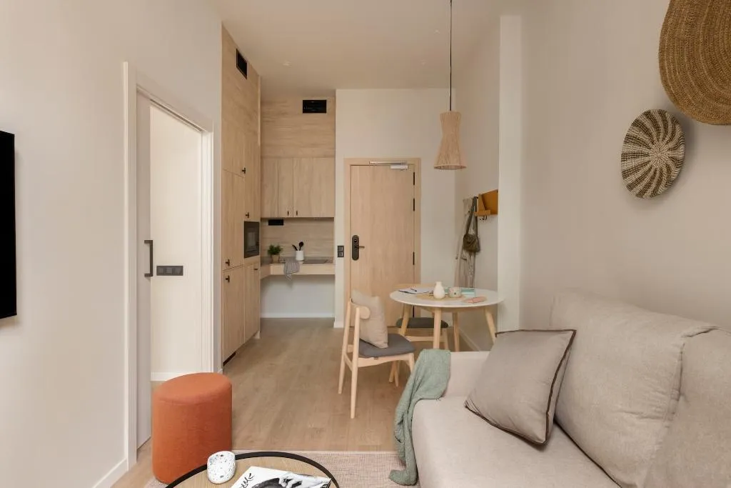 APARTMENT WITH TERRACE Room, Libere Barcelona Sant Antoni, Barcelona