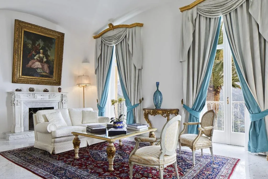 Room, Palazzo Avino, Naples
