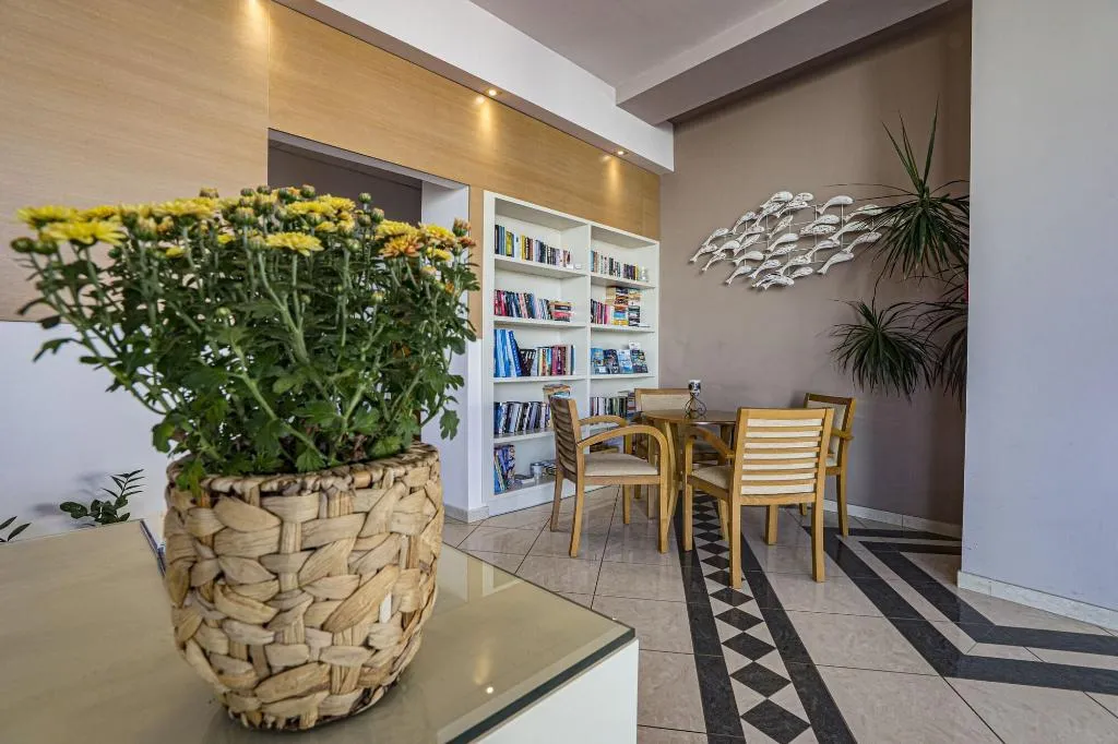Lobby, Helios, Crete