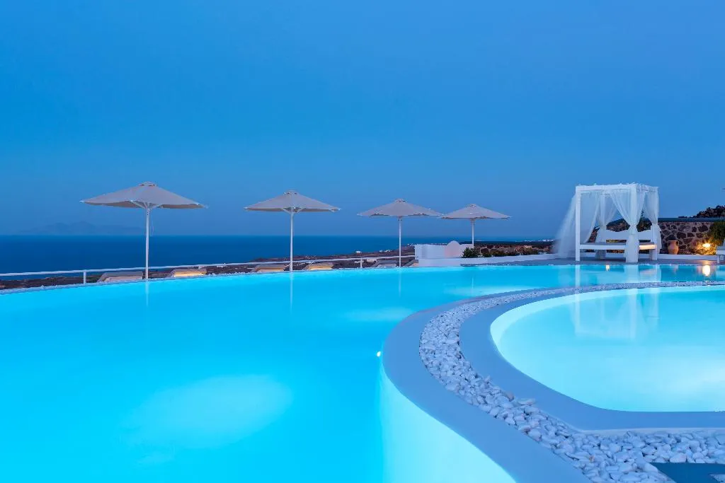 Pool, Amber Light Villas, Santorini