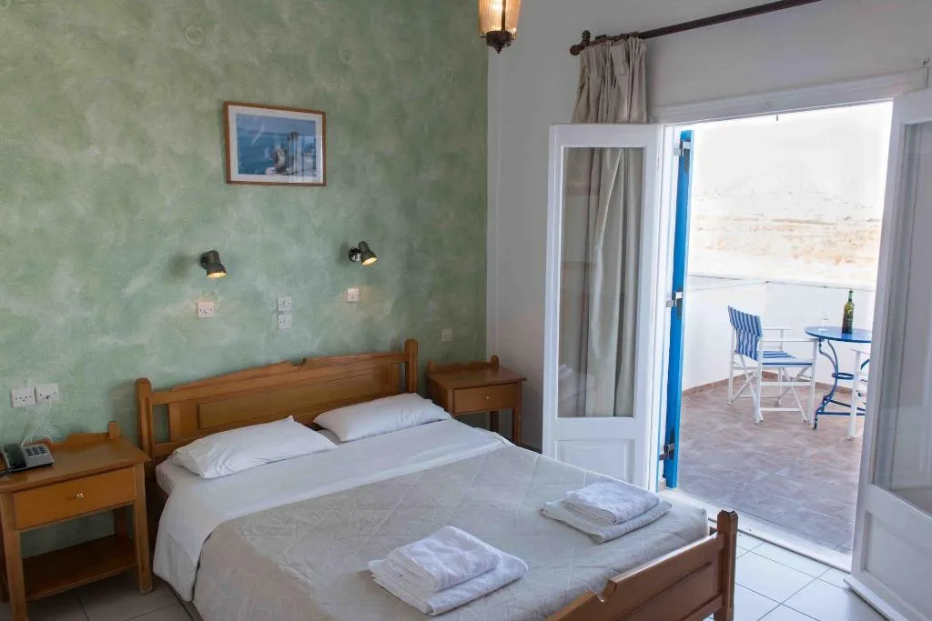Room, Hotel Olympia, Santorini