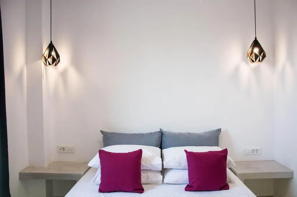 Room, Dragonfly Villas, Santorini
