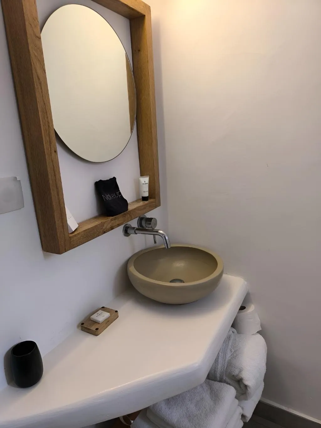 JUNIOR SUITE WITH VIEWS Room, Amaze Suites, Santorini