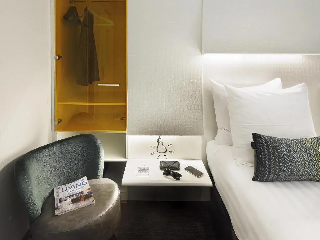 Room, ibis Styles Amsterdam Central Station, Amsterdam