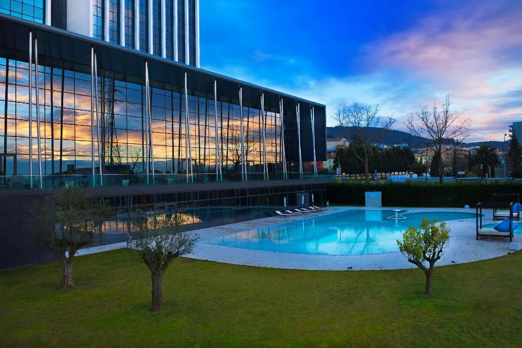 Pool, Melia Braga, Porto