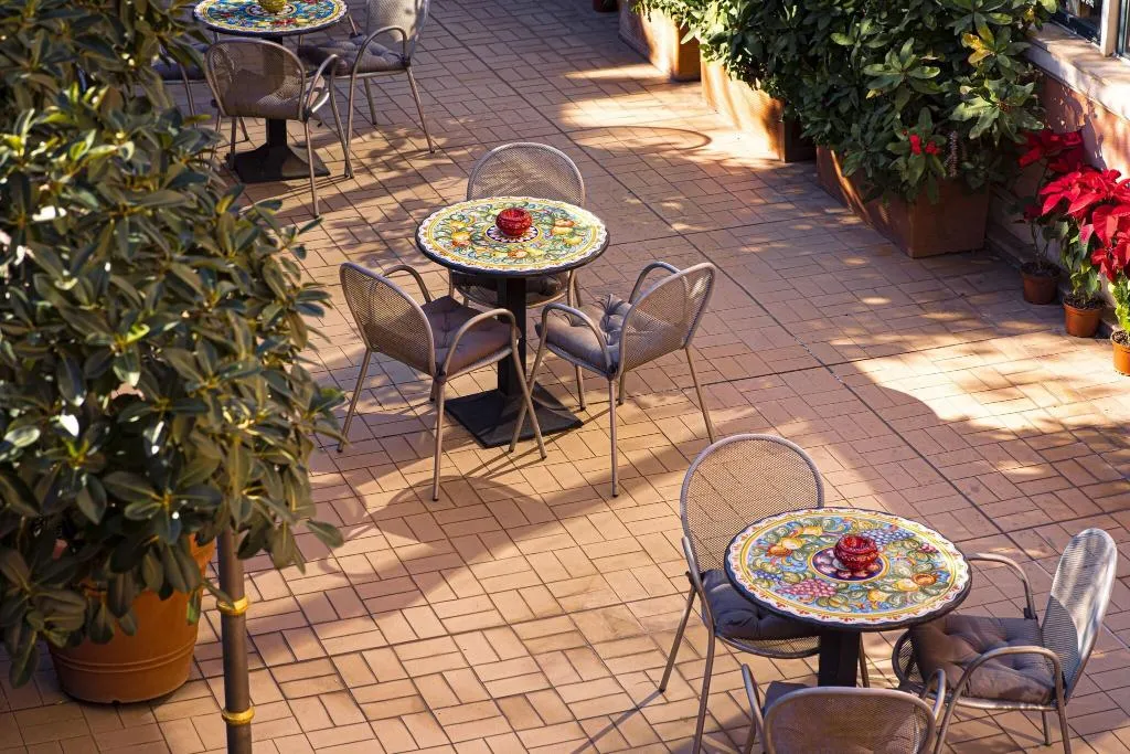 Restaurant, Villa Romeo (Catania), Catania