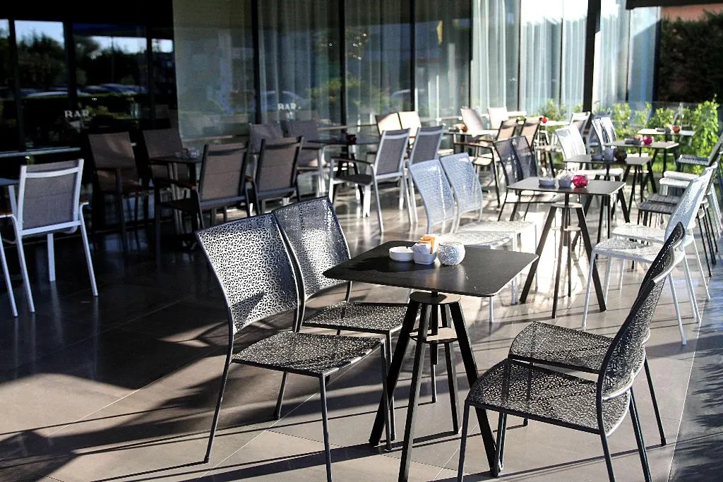 Bar, Best Western Premier Ark Hotel, Tirana