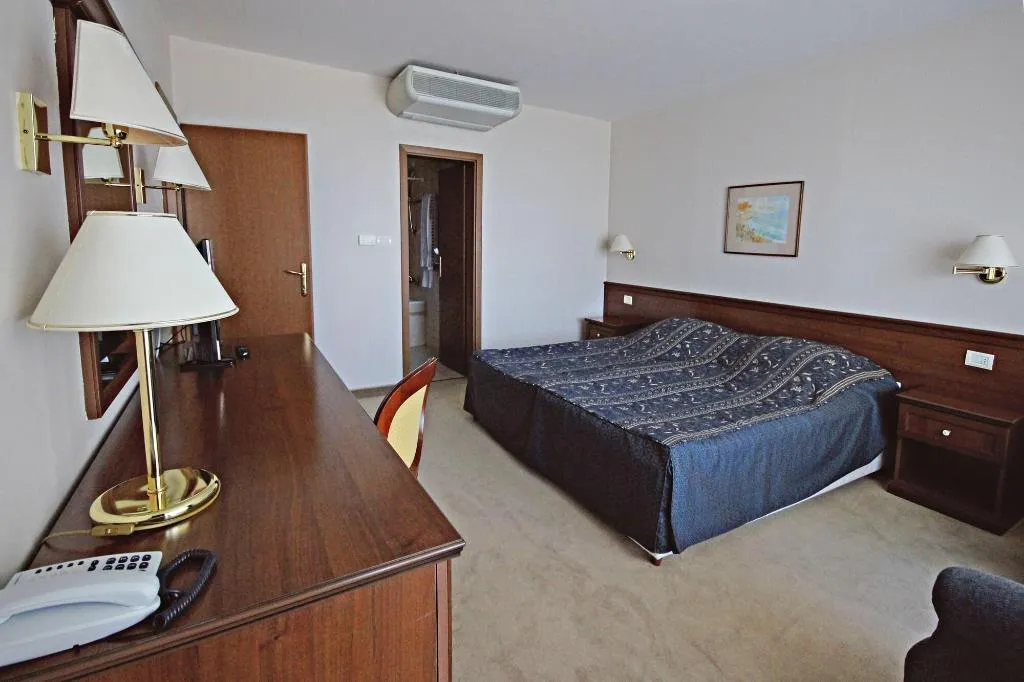 Room, Riviera Beach Hotel & SPA - All Inclusive, Varna