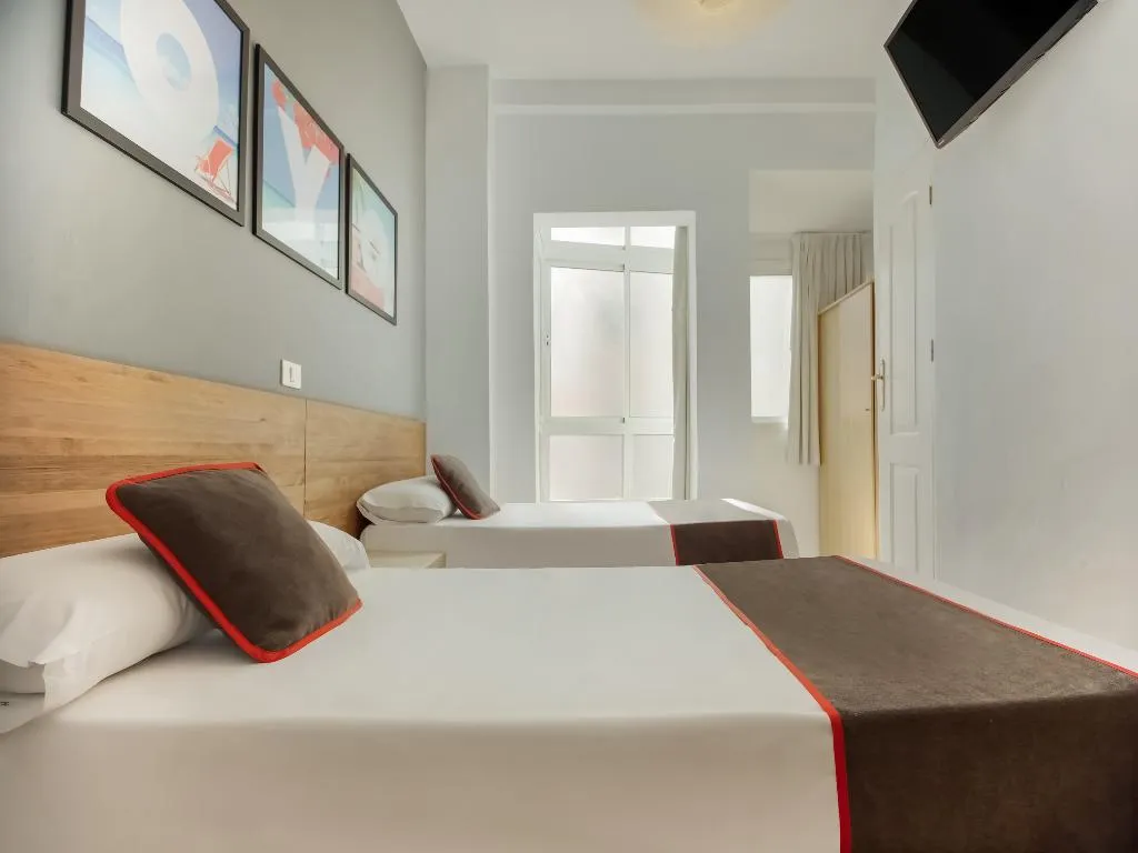 TWIN STANDARD Room, OYO Bora Bora The Hotel, Gran Canaria