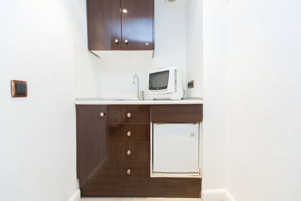 STUDIO CAPACITY 1 Room, AinB Las Ramblas-Colón Apartments, Barcelona