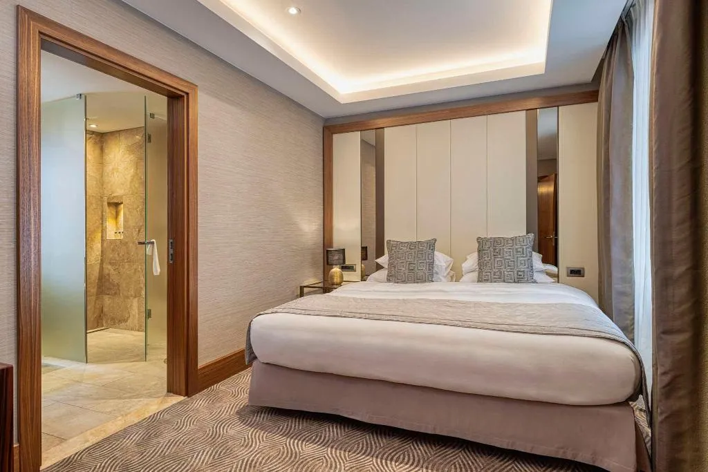 Room, Grand Hotel Kempinski Riga, Riga