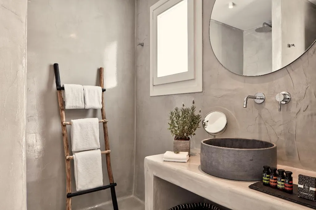 SUITE WITH JACUZZI Room, Boho Suites Mykonos, Mykonos