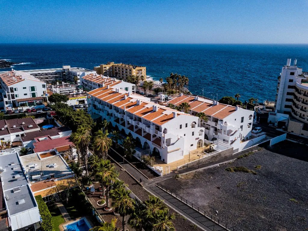 General view, Apartamentos Albatros, Tenerife