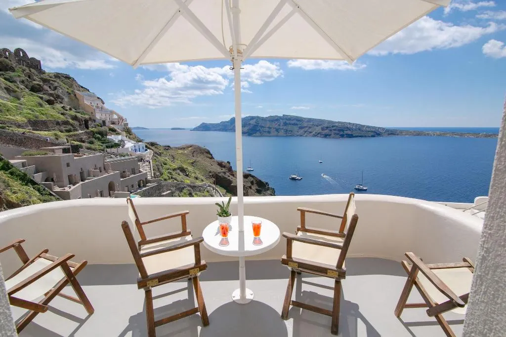 CAVE SEA VIEW Room, Oia Mare Villas, Santorini