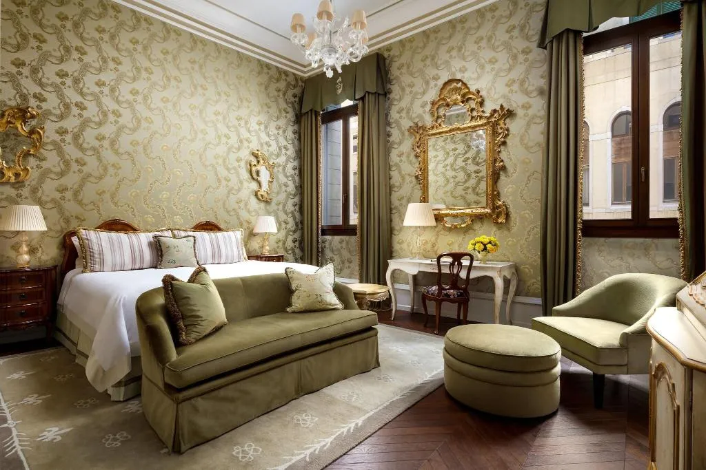 Room, The Gritti Palace, a Luxury Collection Hotel, Venice