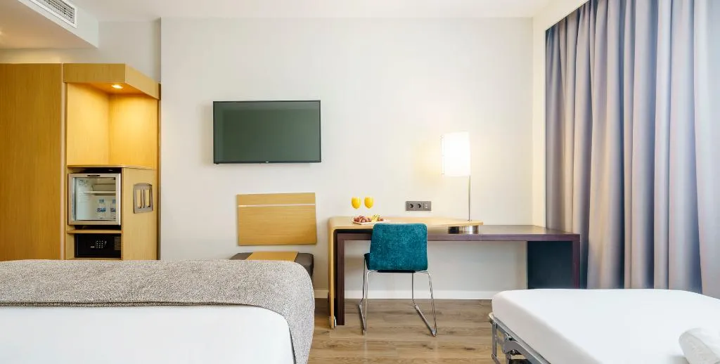 DOUBLE STANDARD Room, Ilunion Valencia 4, Valencia
