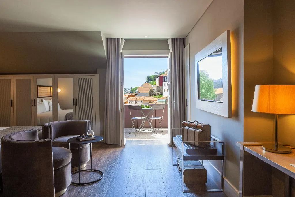 DOUBLE WITH BALCONY Room, Timbre Virtudes, Porto