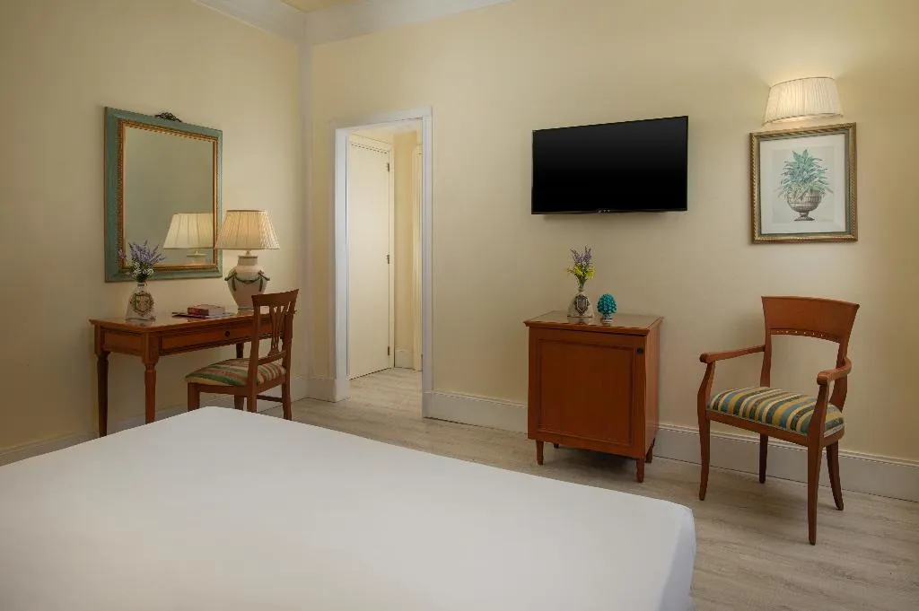 DOUBLE PREMIUM Room, NH Caltagirone Villa San Mauro, Catania