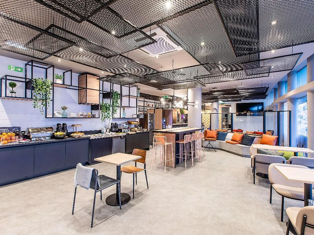 Restaurant, Ibis Braganca, Porto