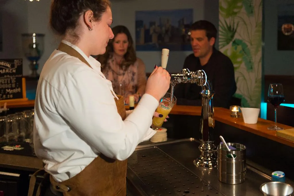 Bar, Grand Hotel Amstelveen, Amsterdam