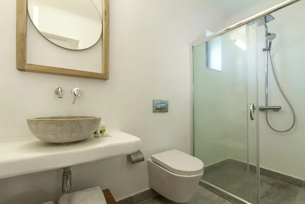 SUITE WITH JACUZZI Room, Amaze Suites, Santorini