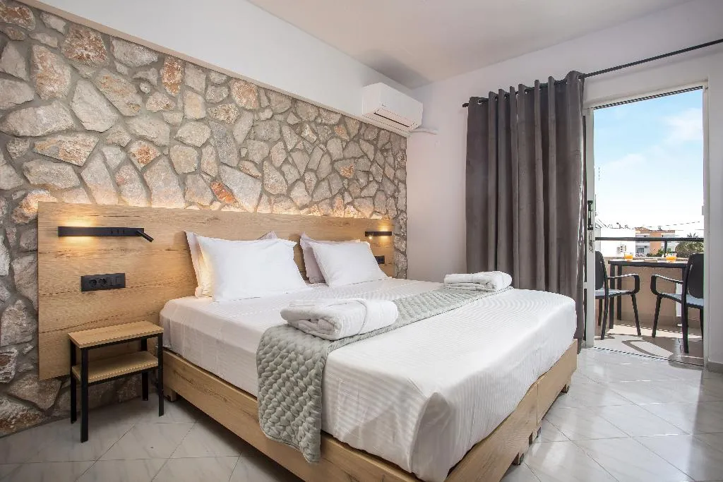 Room, Jimmys Garden, Rhodes