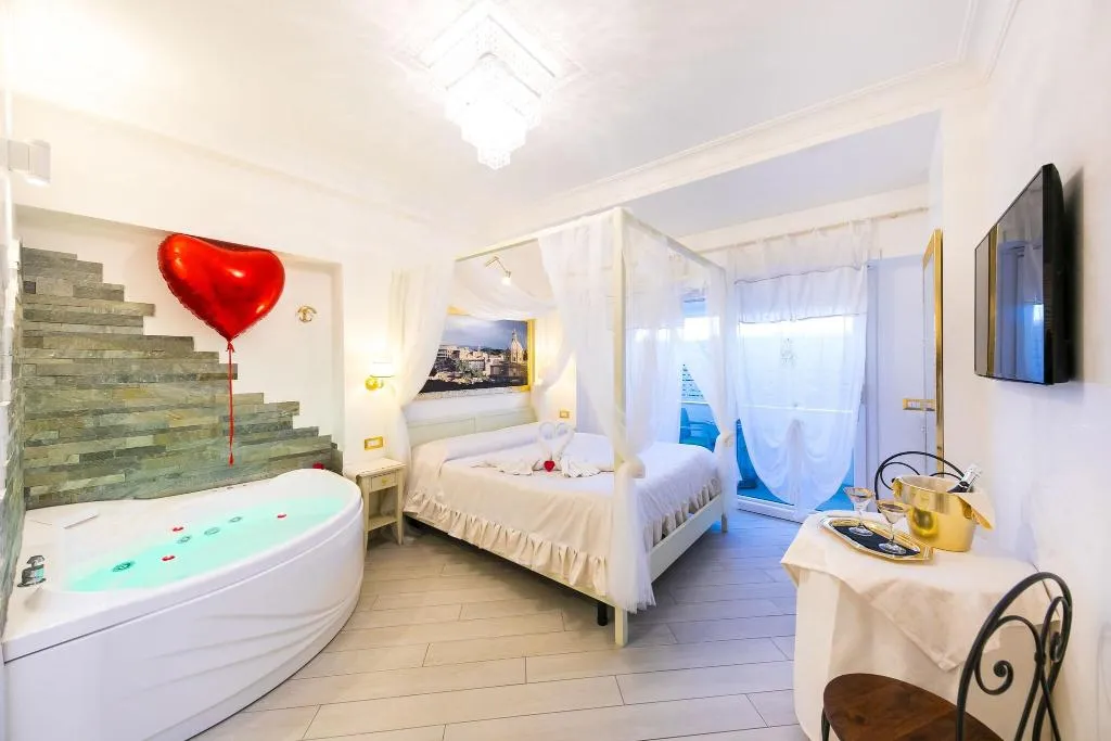 Room, Suites Roma Tiburtina, Rome