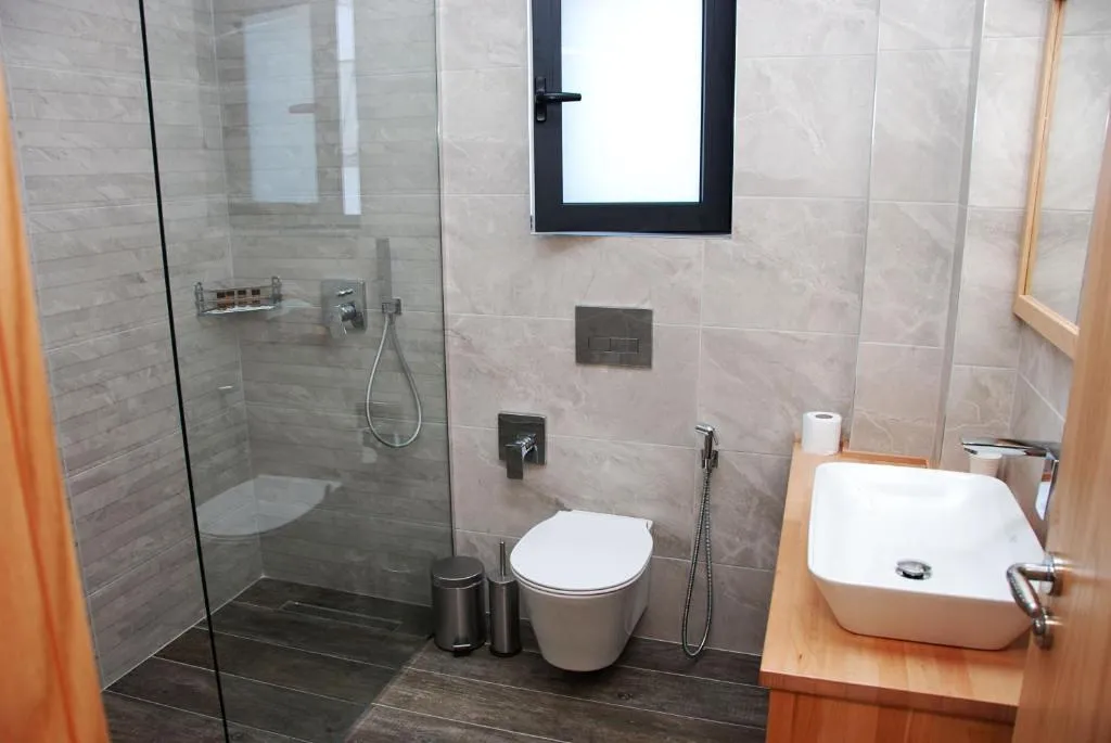 DOUBLE DELUXE SEA VIEW Room, Hotel Vola, Southern Albania