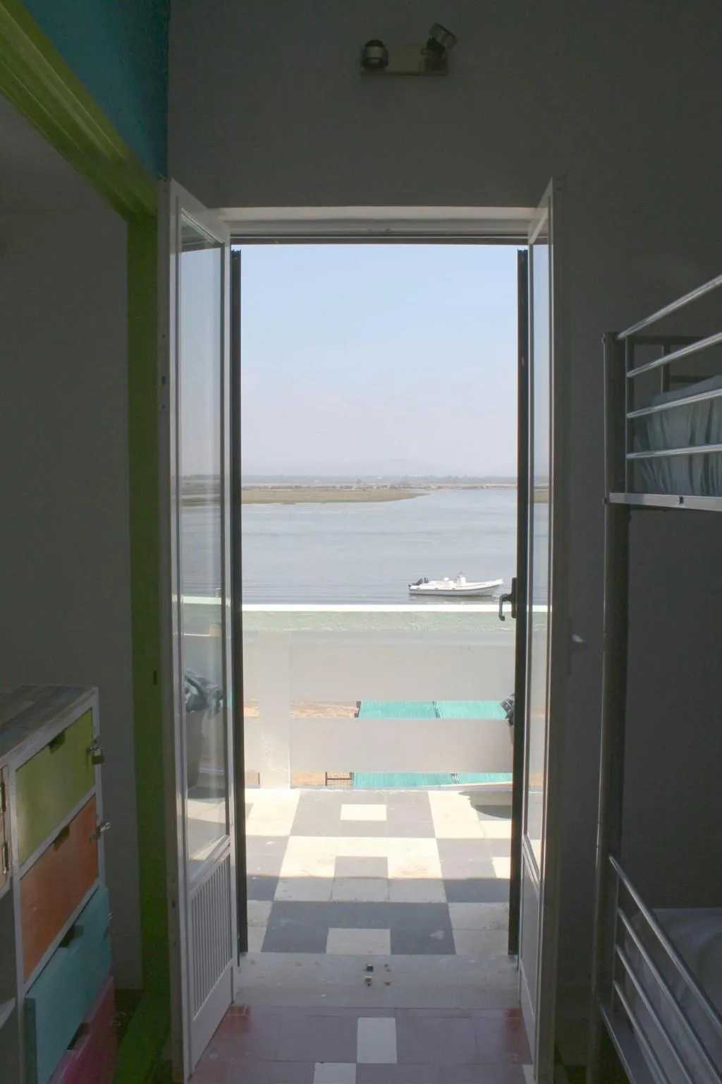 Room, Faro Beach Life Hostel, Algarve