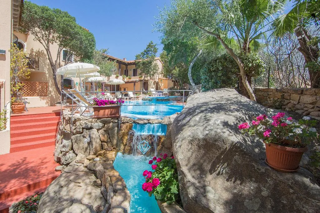 Pool, Colonna San Marco, Olbia