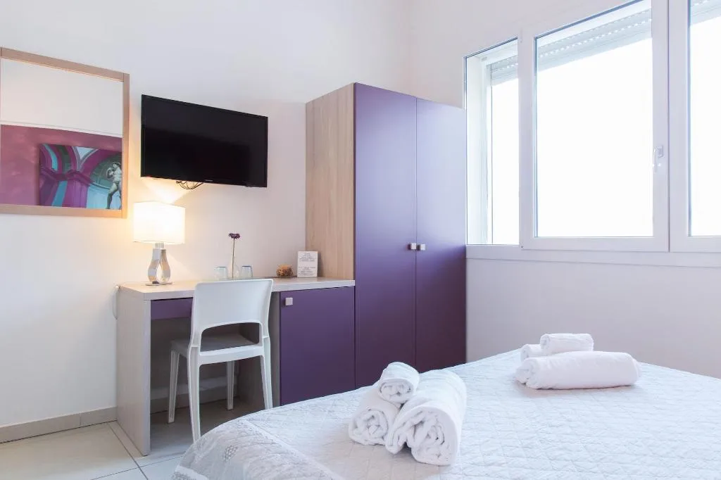 Room, Centrale B B, Florence